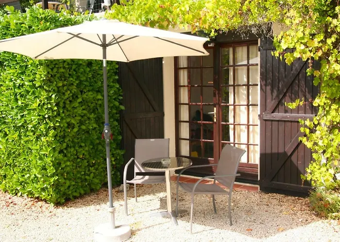 Les Trois Collines *