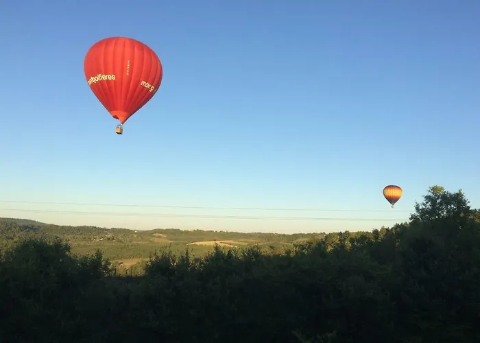 Les Trois Collines *